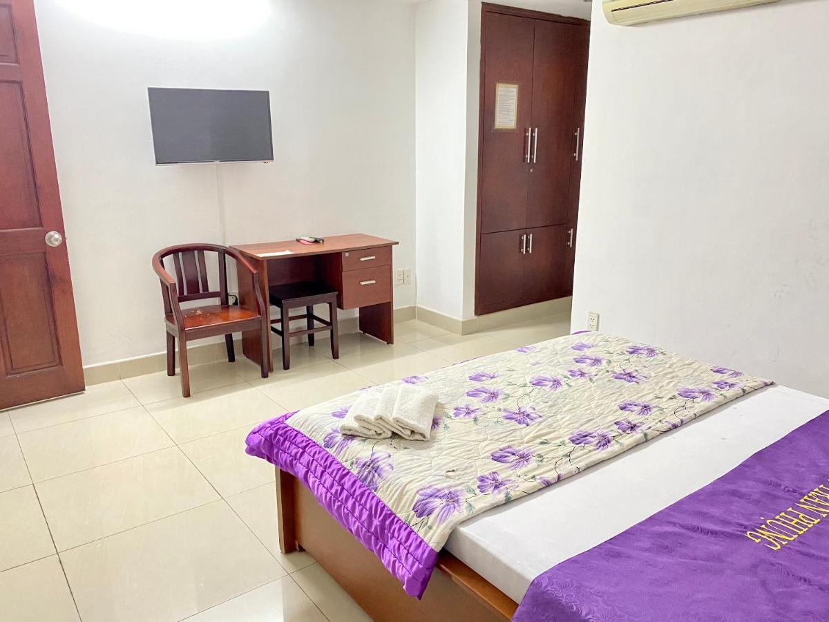 Tran Phung Hotel Хошимін Екстер'єр фото